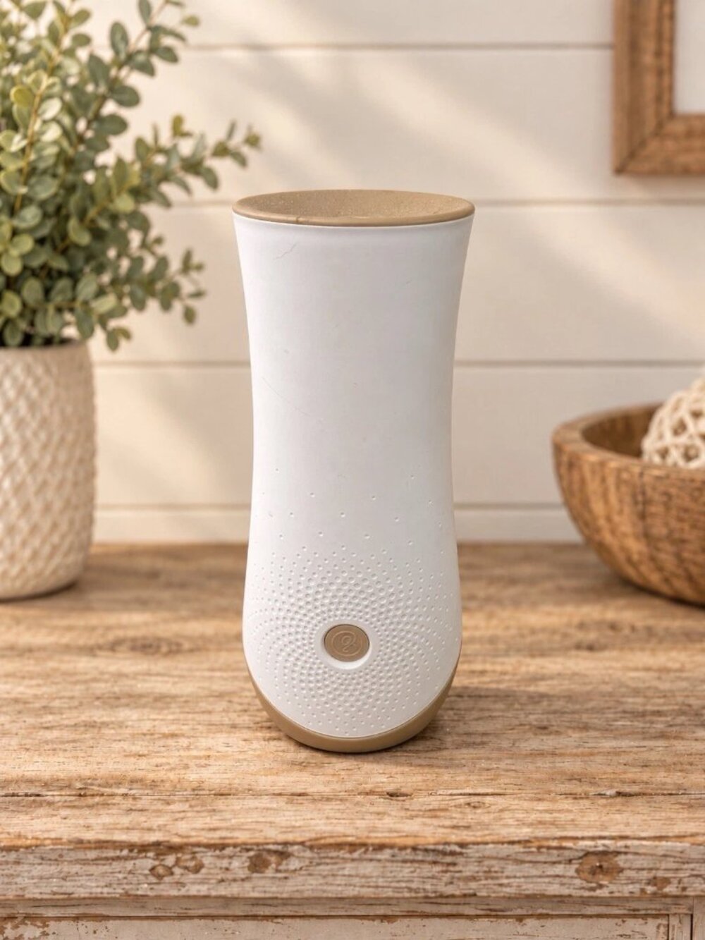 Glade Automatic Spray Air Freshener Dispenser White & Gold